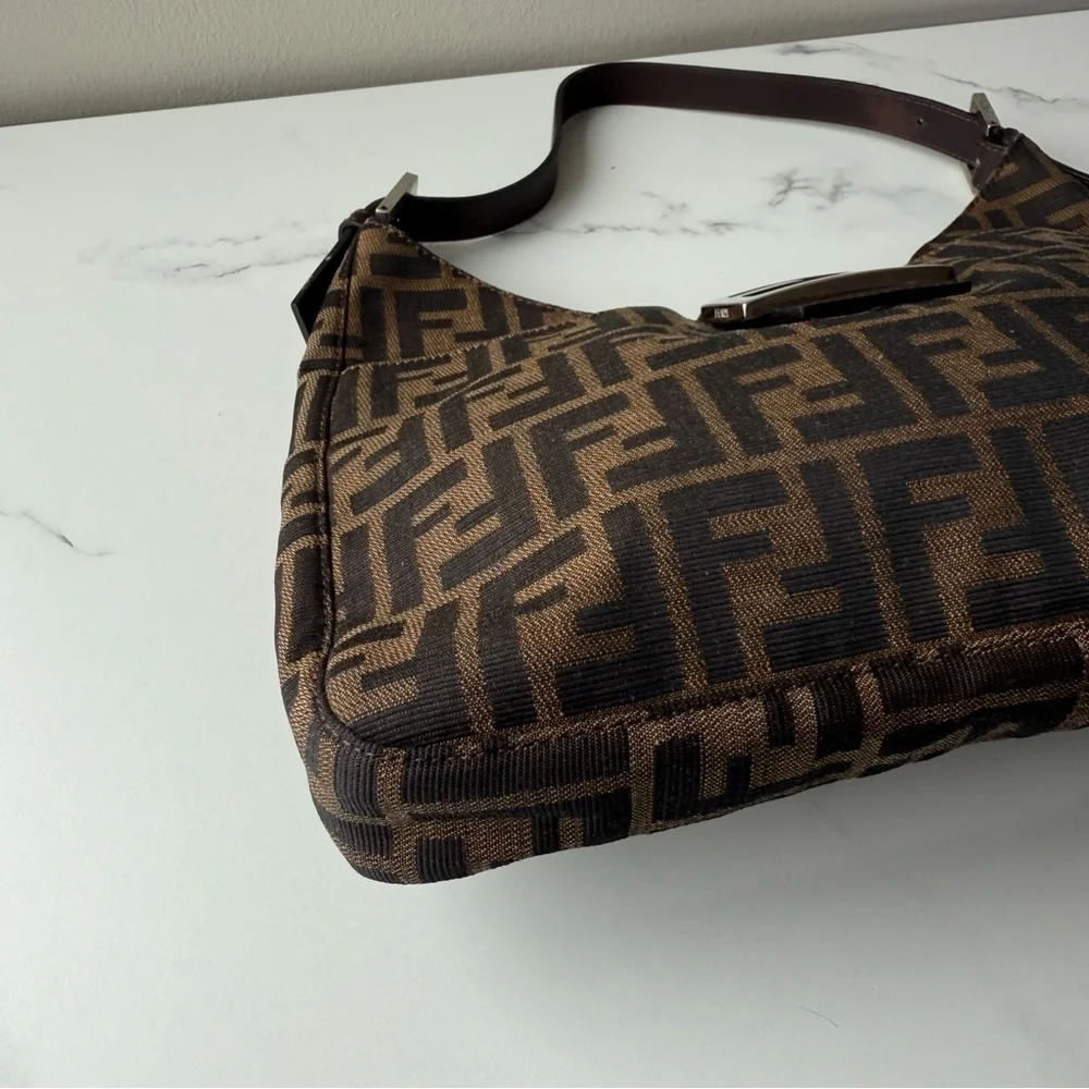 Fendi Black and Brown FF Shoulder Bag - Picture 6 of 6